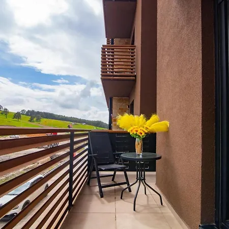 - Kalman Gold Apartment